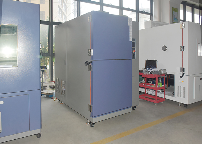 無法觀察溫度沖擊試驗箱試樣測試過程的解決方法(圖1) 無法觀察溫度沖擊試驗箱試樣測試過程的解決方法(圖1)