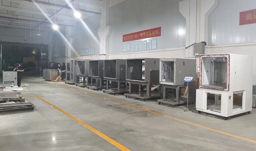 揭秘高低溫試驗(yàn)箱蒸發(fā)壓力和蒸發(fā)溫度的關(guān)系(圖1) 揭秘高低溫試驗(yàn)箱蒸發(fā)壓力和蒸發(fā)溫度的關(guān)系(圖1)